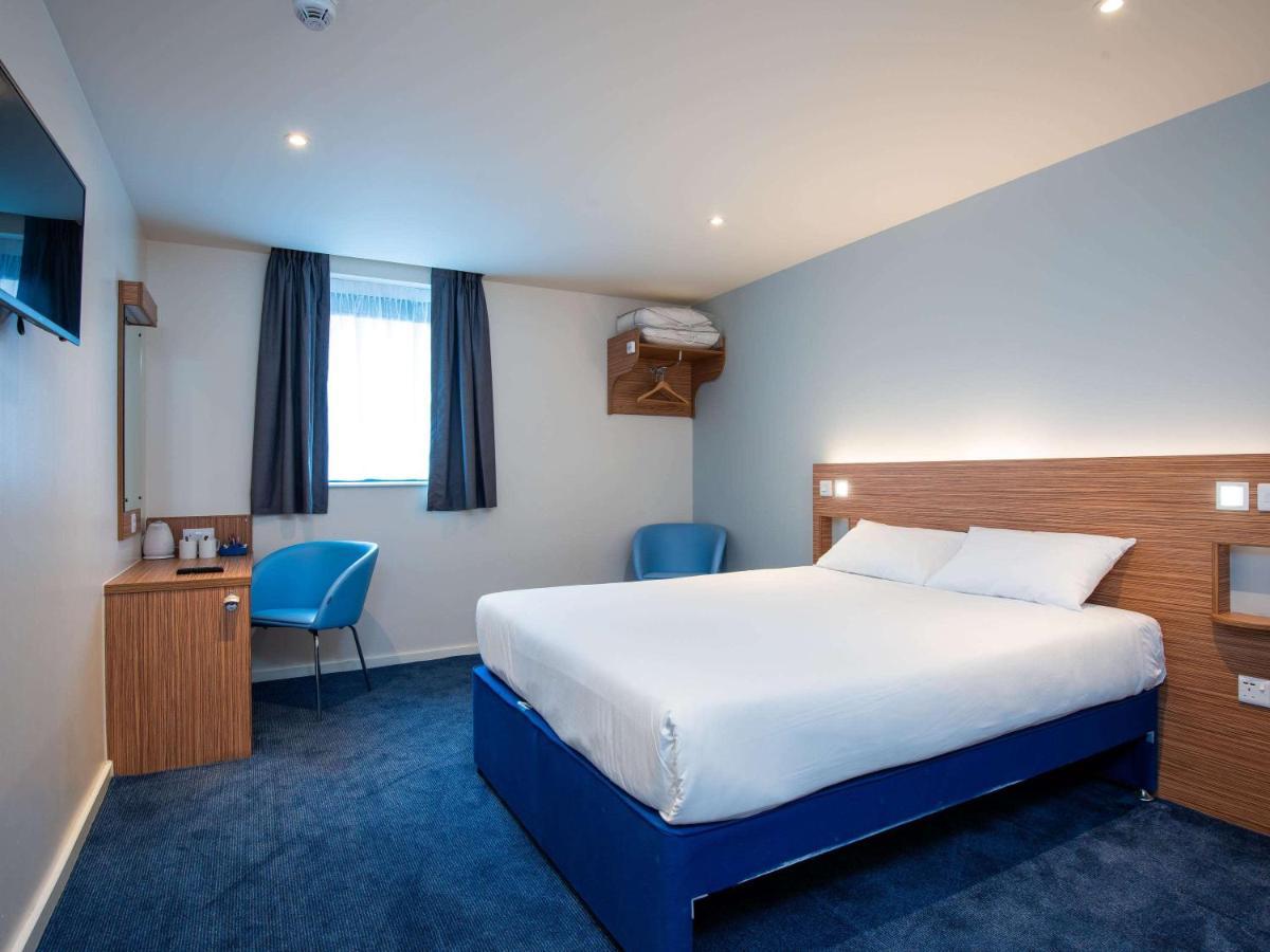 Ibis Budget London Bromley Town Centre Exterior photo
