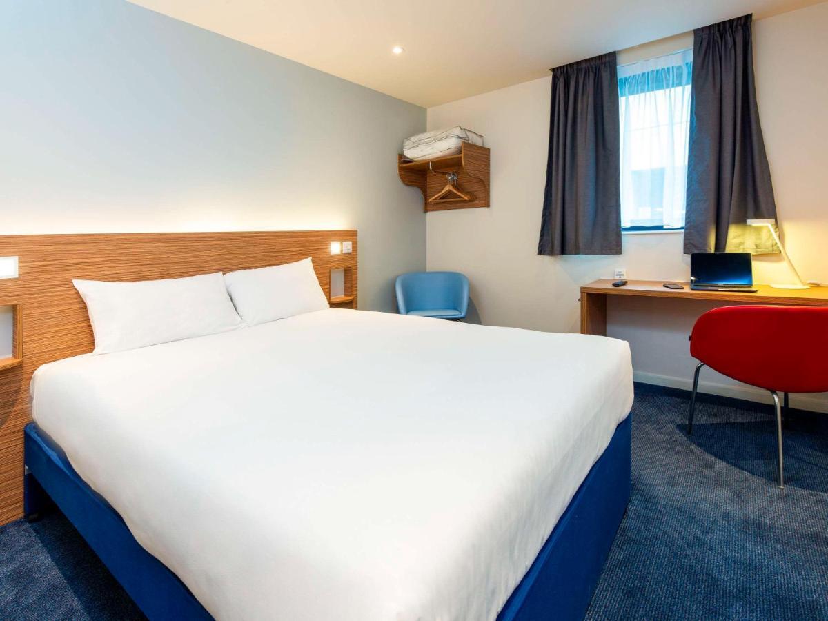 Ibis Budget London Bromley Town Centre Exterior photo