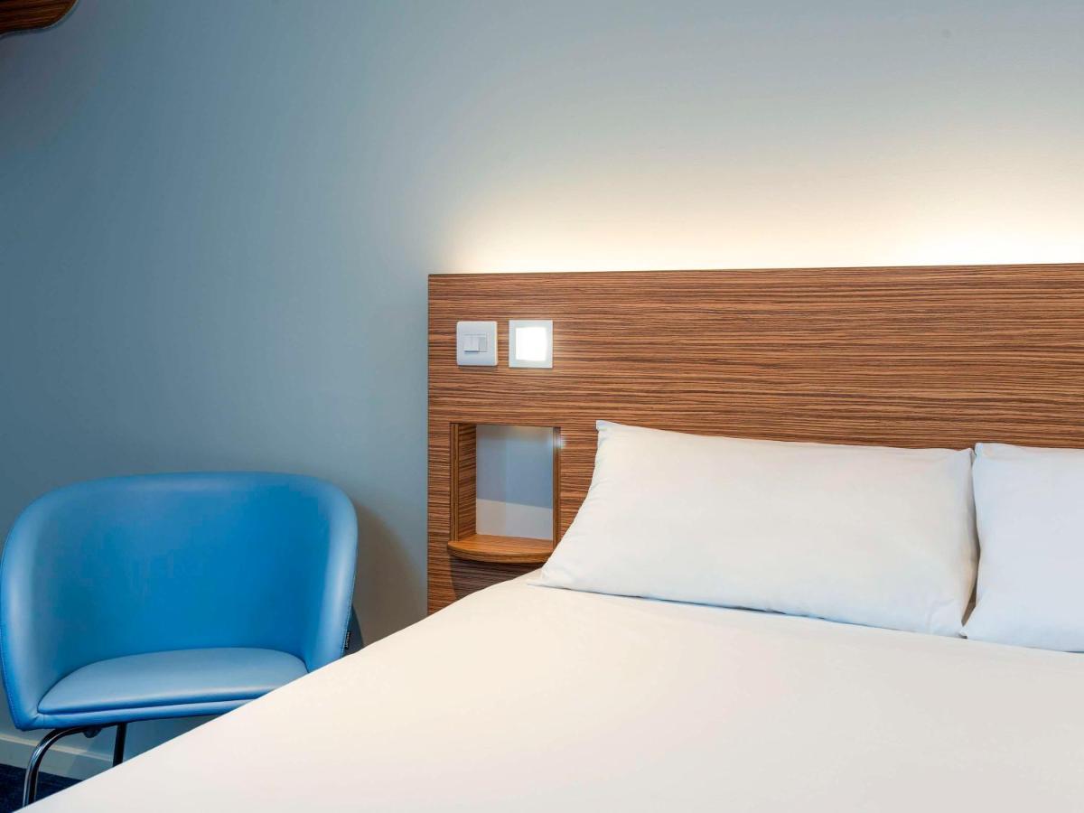 Ibis Budget London Bromley Town Centre Exterior photo